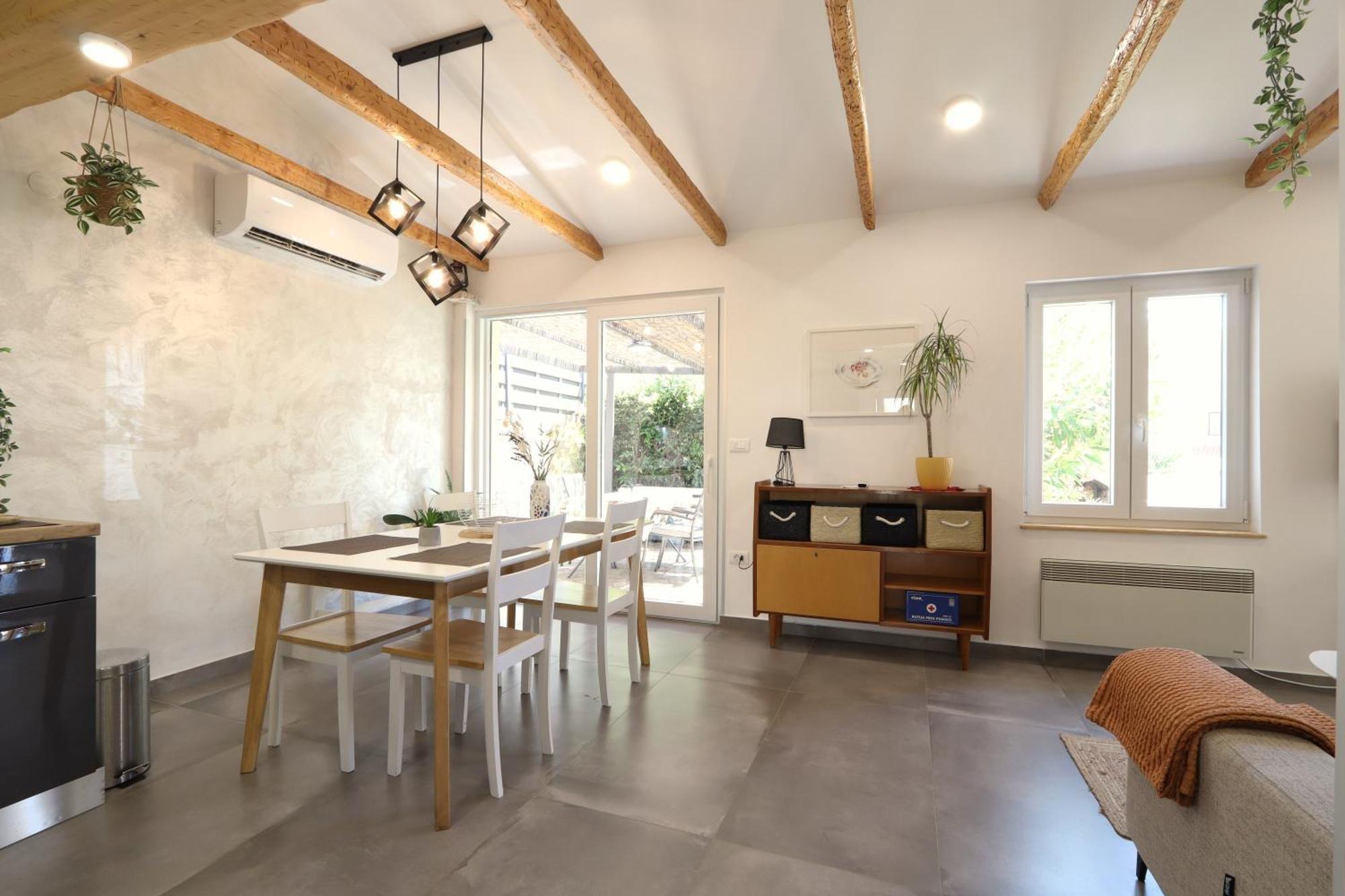 Holiday House "Laurus Garden" With Private Parking メドゥリン エクステリア 写真